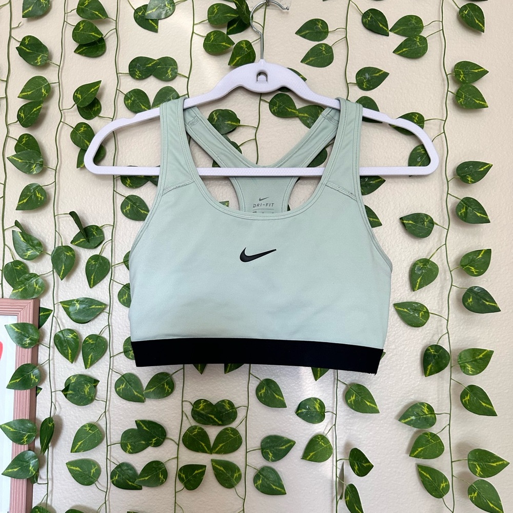 Women’s Nike Sports Bra Size Medium Blue And Black